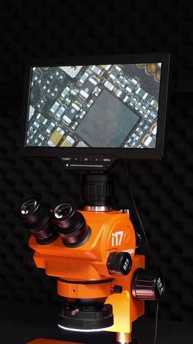 i17